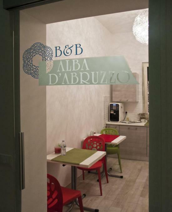 Alba D'Abruzzo Bed And Breakfast Alba Adriatica Ngoại thất bức ảnh